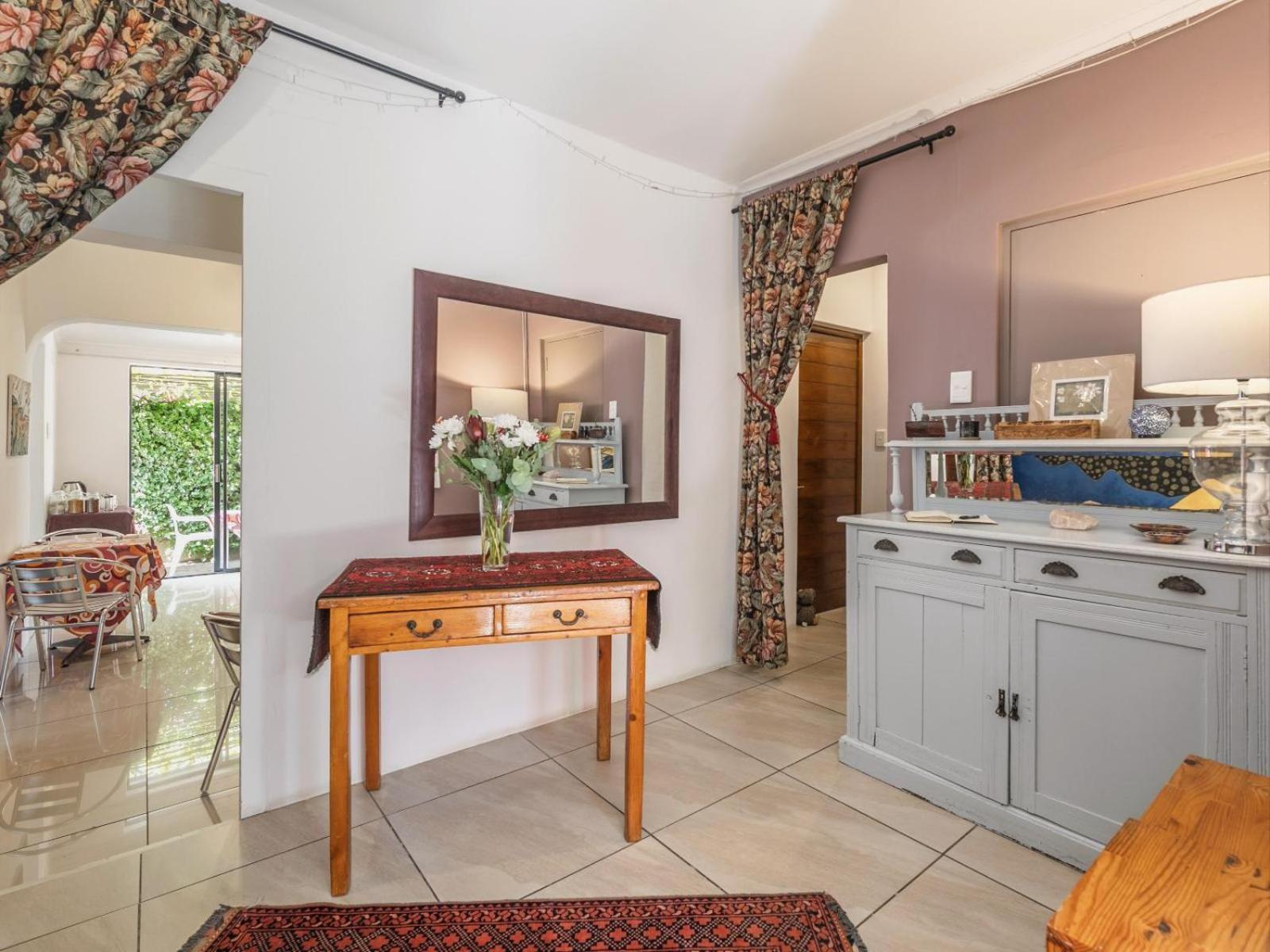 Absolute Bosch Guest House Стелленбос Экстерьер фото